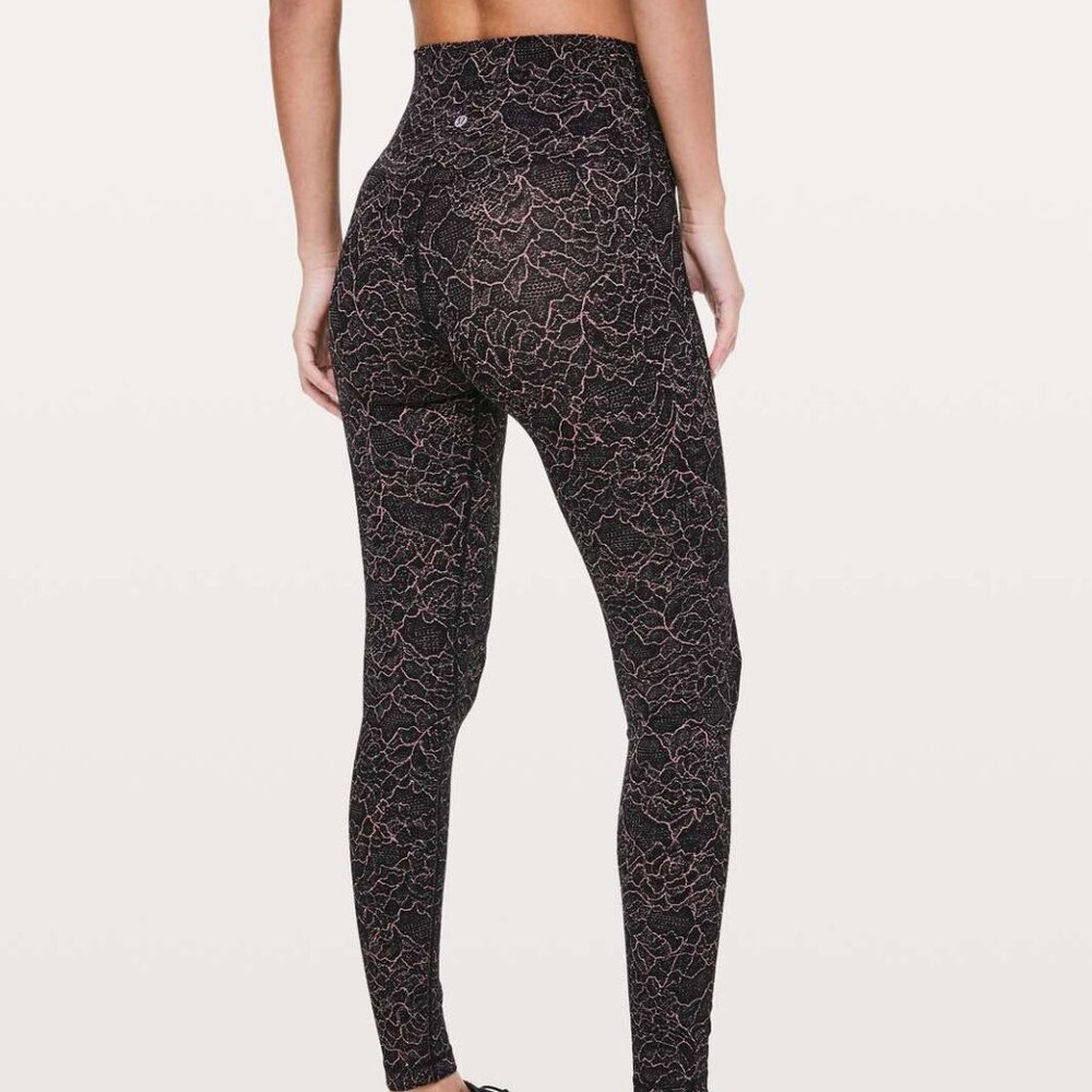 Like new! Lululemon Align Pants / high rise leggings (black lacescape) Nulu